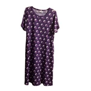 #326 LuLaRoe Marly Large Dress Purple and white with a belt and pockets